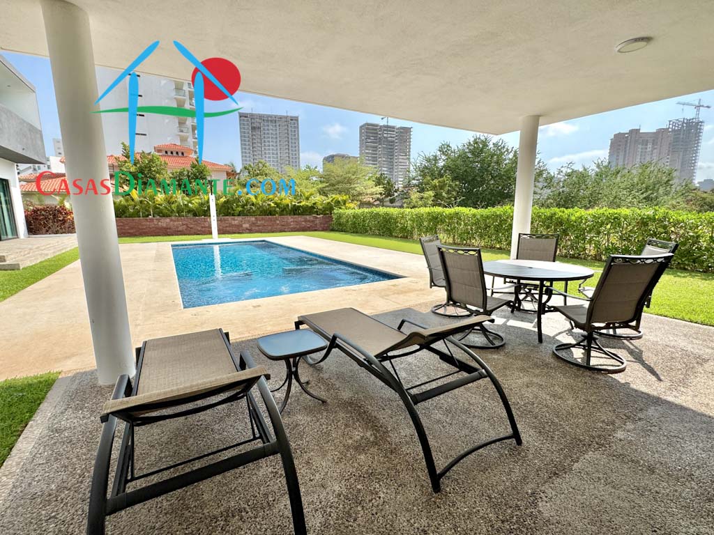 Residencial Fragatta 1 - Terraza y jardín 14